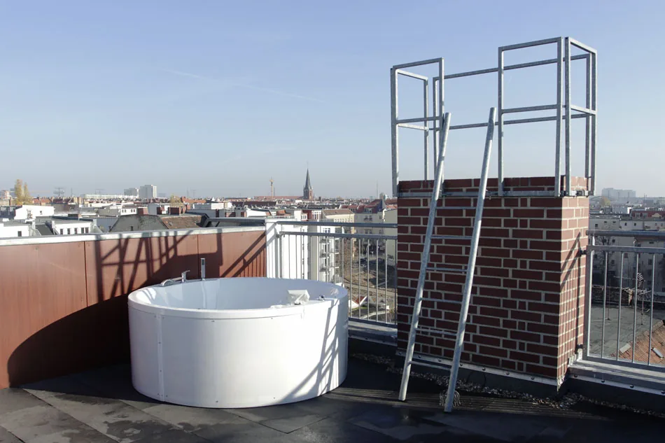 Dachterrasse mit Blick über Berlin