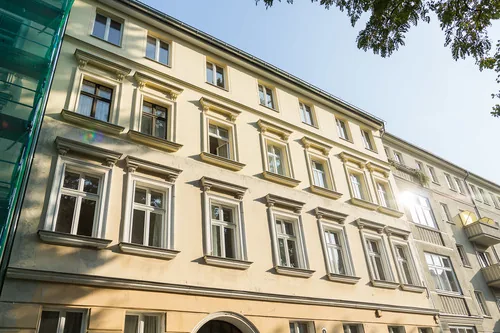 Frauenlobstraße, Gründerzeit-Fassade in Baumschulenweg