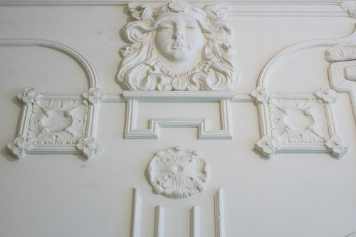 Colbestraße — Jugendstil-Stuckdetail